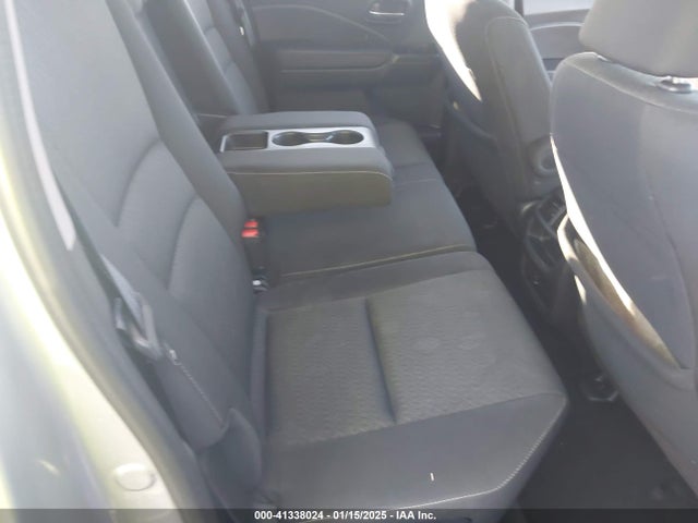 Honda Ridgeline Rts 2017 5FPYK2F48HB003204 Image 8