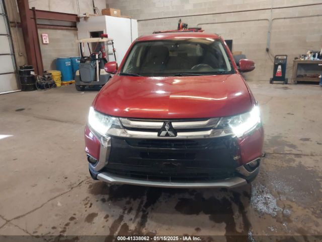 JA4AD3A34HZ022619 Mitsubishi Outlander Se