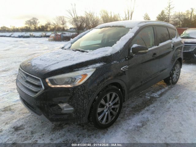 1FMCU0JD8HUE33634 Ford Escape Titanium