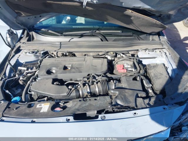 1HGCV2F97NA015856 Honda Accord Touring