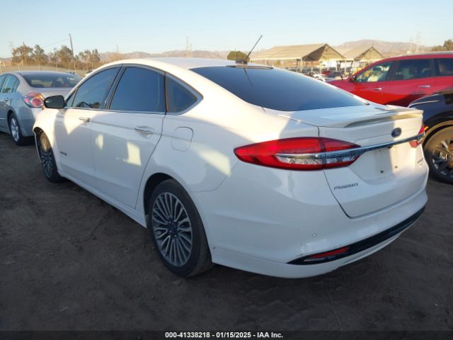 3FA6P0RU9JR111570 Ford Fusion Hybrid Titanium