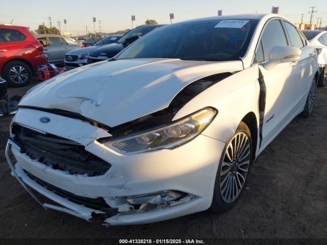 3FA6P0RU9JR111570 Ford Fusion Hybrid Titanium