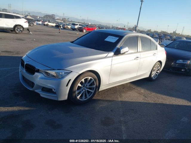 WBA8A9C53JAD28021 BMW 320i