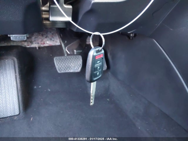 Honda ACCORD LX 2017 1HGCR2F33HA023604 Image 11