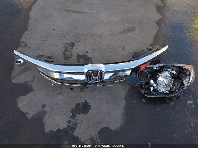 Honda ACCORD LX 2017 1HGCR2F33HA023604 Image 12
