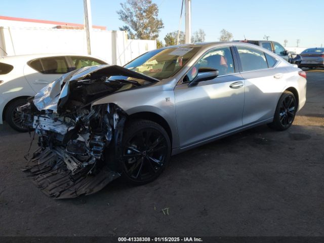 58ABA1C11RU042834 Lexus Es 300h F Sport Handling
