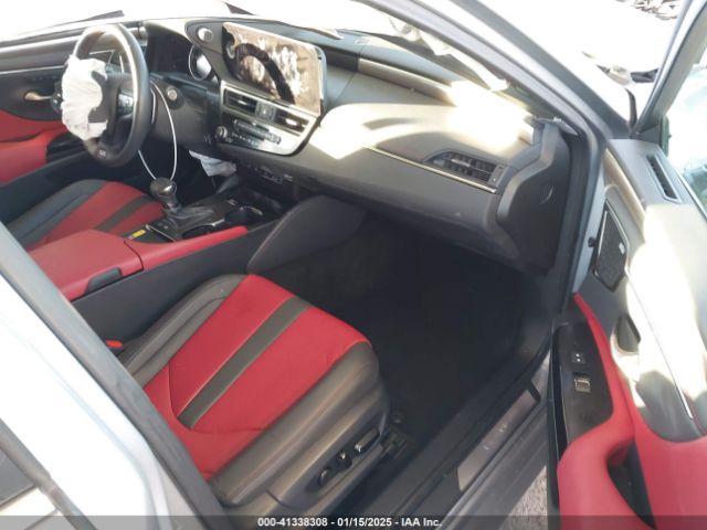 58ABA1C11RU042834 Lexus Es 300h F Sport Handling