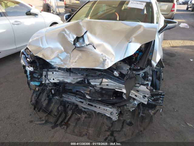 58ABA1C11RU042834 Lexus Es 300h F Sport Handling