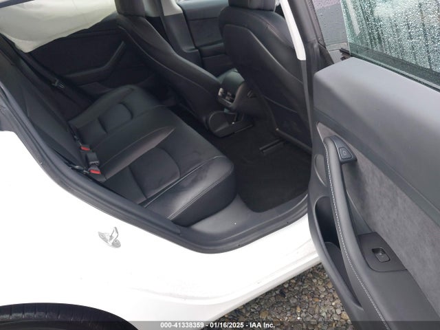 2021 TESLA MODEL 3 5YJ3E1EAXMF026747 Photo 7
