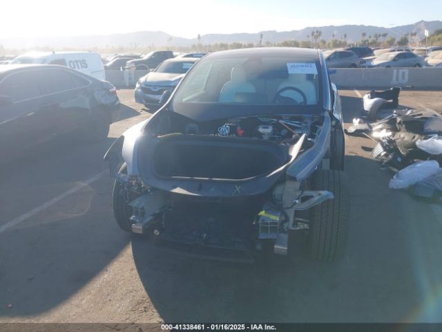 7SAYGDED0SF231280 Tesla Model Y Long Range Dual Motor All-wheel Drive