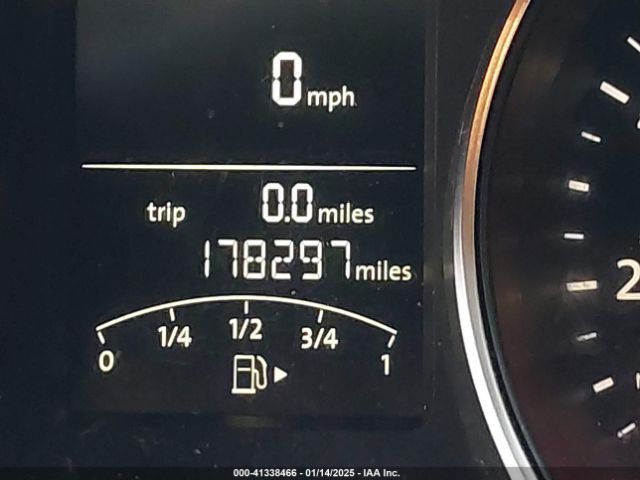 3VWD17AJXFM351760 Volkswagen Jetta 1.8t Se
