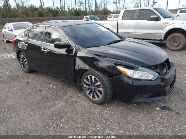 Nissan Altima 2.5 Sv 2017 1N4AL3AP3HC185184 Image 1