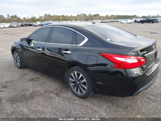Nissan Altima 2.5 Sv 2017 1N4AL3AP3HC185184 Image 3