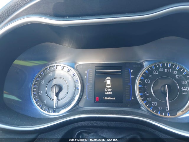 Chrysler 200 Limited 2015 1C3CCCAB7FN691632 Image 7