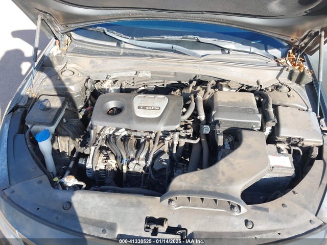 5XXGT4L17GG033426 KIA Optima Lx Turbo