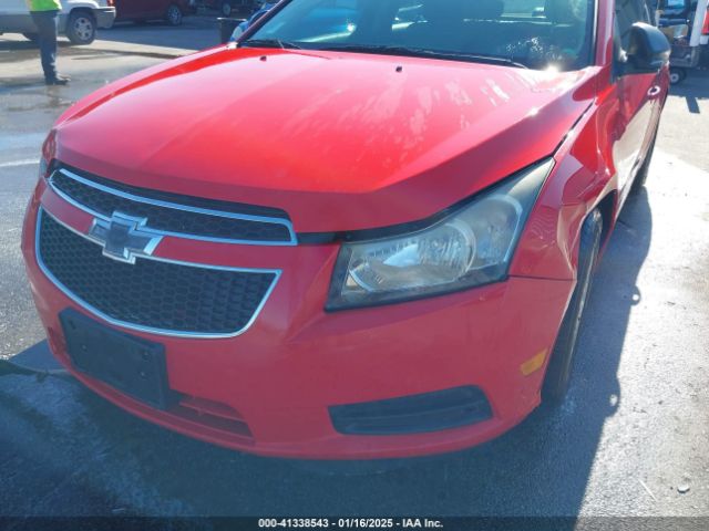 1G1PA5SH2E7140201 Chevrolet Cruze Ls Auto