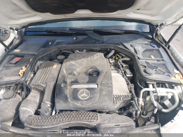 55SWF4JB2FU077588 Mercedes-Benz C 300