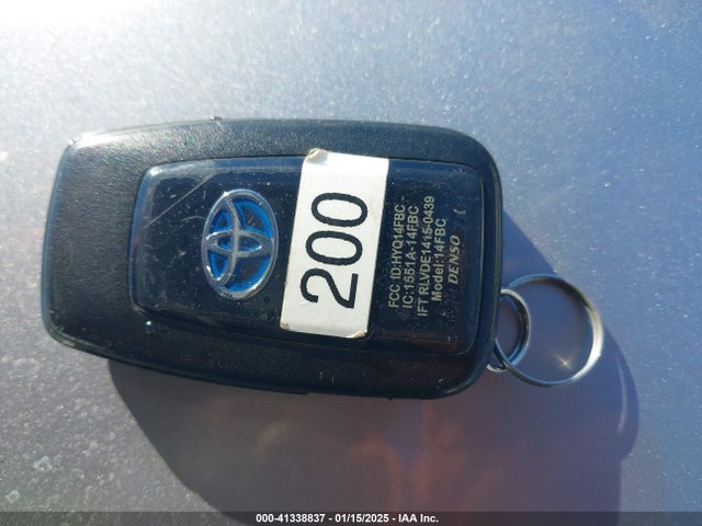 Toyota Prius Le Awd-e 2020 JTDL9RFU4L3017887 Image 11