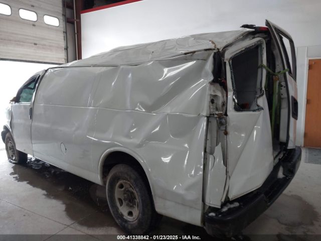1GCWGBFF9G1176398 Chevrolet Express 2500 Work Van
