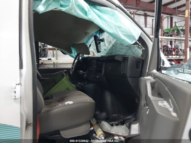 1GCWGBFF9G1176398 Chevrolet Express 2500 Work Van