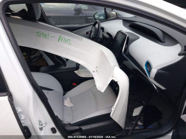 JTDKARFP1J3072243 Toyota Prius Prime Premium