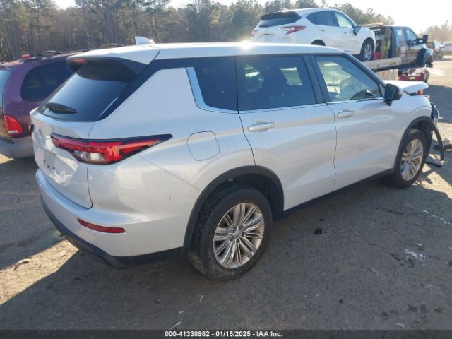 2023 MITSUBISHI OUTLANDER JA4J3TA89PZ045598 Photo 3