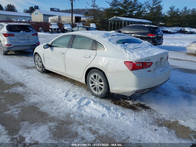 Chevrolet MALIBU LT 2018 1G1ZD5STXJF102803 Image 3