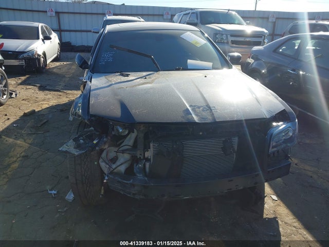 2C3CCABG6JH269609 Chrysler 300 300s