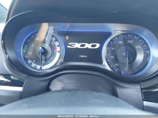 2018 CHRYSLER 300 2C3CCABG6JH269609 Photo 6