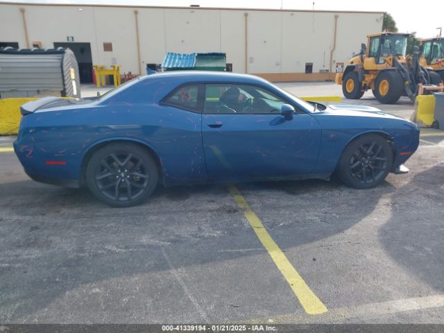 2C3CDZBT2NH195751 Dodge Challenger R/t