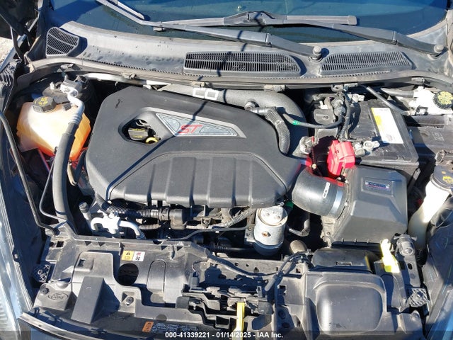 Ford FIESTA ST 2017 3FADP4GX4HM130272 Image 10