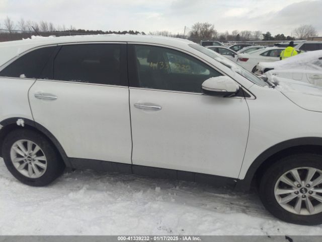 5XYPG4A54KG561519 KIA Sorento 3.3l Lx