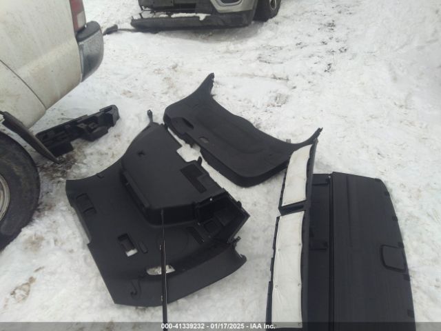 5XYPG4A54KG561519 KIA Sorento 3.3l Lx