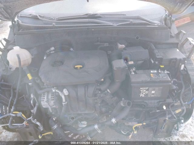 KM8J2CA42MU368157 Hyundai TUCSON SE
