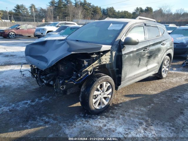 KM8J2CA42MU368157 Hyundai TUCSON SE