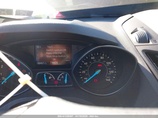 1FMCU9GD6KUA58166 Ford ESCAPE SE