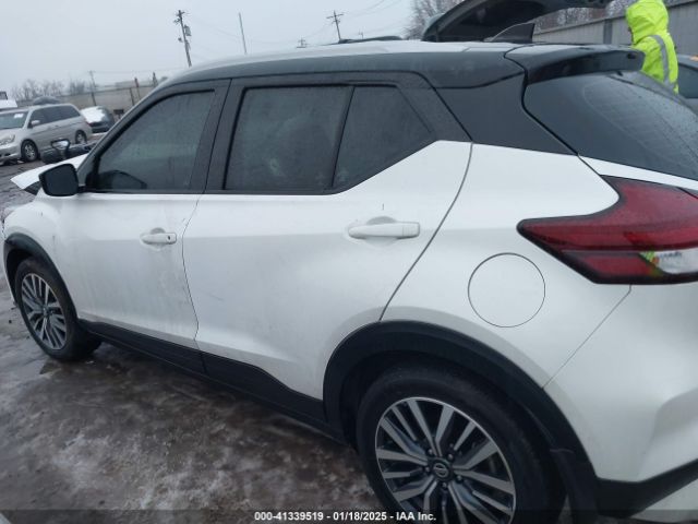 3N1CP5CV1ML565415 Nissan Kicks Sv Xtronic Cvt