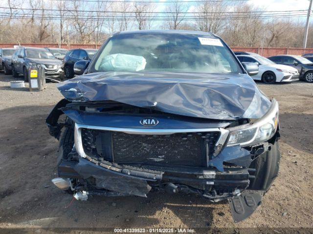 KNDMB5C1XG6203563 KIA SEDONA LX