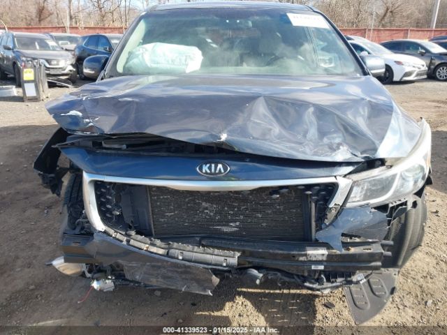 KNDMB5C1XG6203563 KIA SEDONA LX