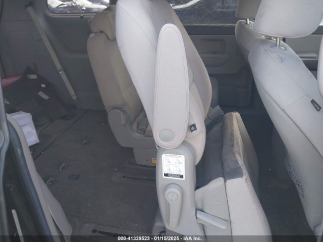 KNDMB5C1XG6203563 KIA SEDONA LX