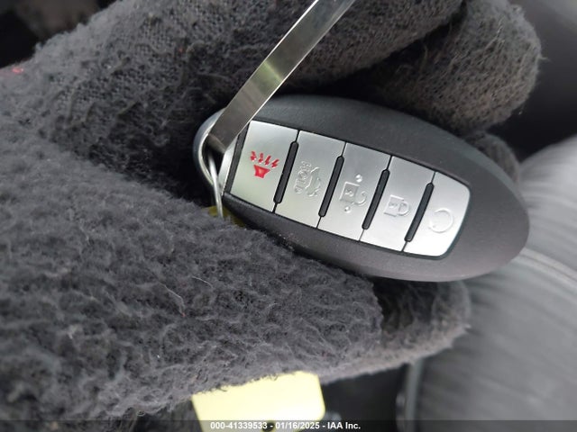 3N1AB7APXJY281947 Nissan SENTRA SV