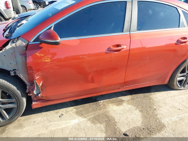 3KPF54ADXKE069258 KIA FORTE EX