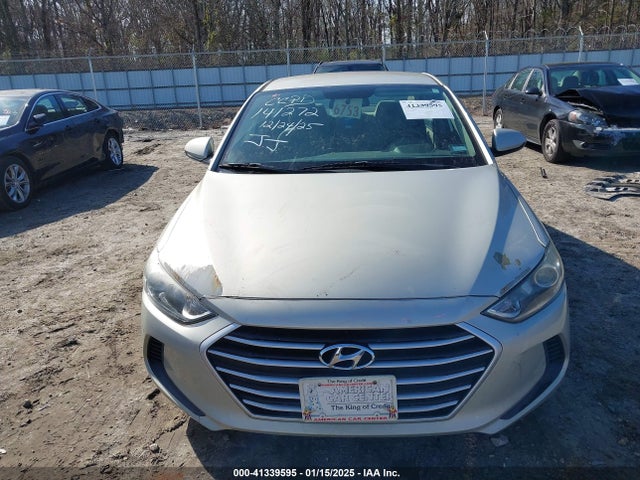 Hyundai ELANTRA SE 2017 5NPD74LF8HH141272 Image 12