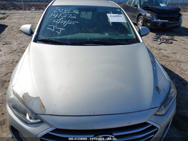 Hyundai ELANTRA SE 2017 5NPD74LF8HH141272 Image 17
