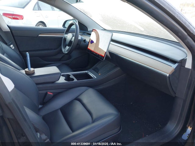 2021 TESLA MODEL 3 5YJ3E1EA5MF027577 Photo 4