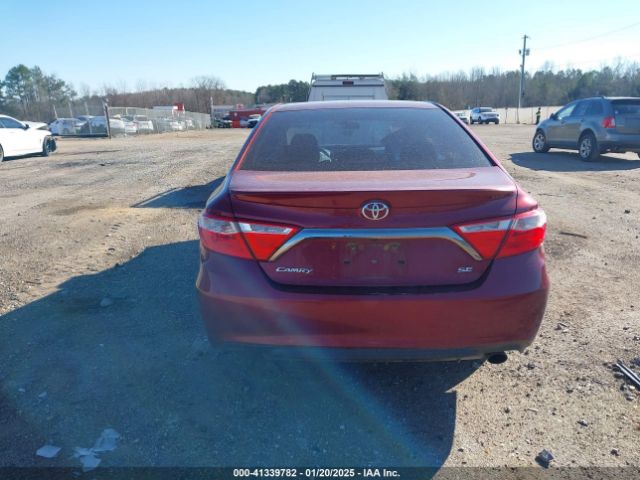4T1BF1FK2HU647442 Toyota CAMRY SE