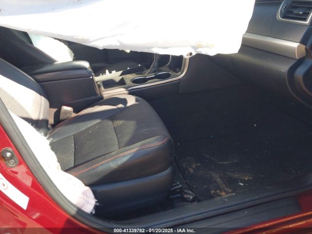 4T1BF1FK2HU647442 Toyota CAMRY SE