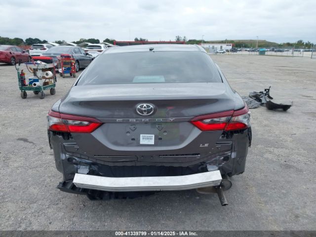 4T1C11AK7RU852735 Toyota CAMRY LE