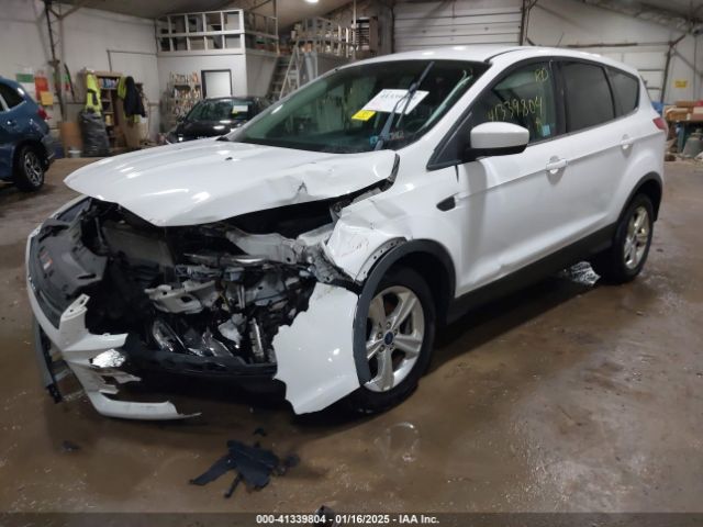 1FMCU9GXXEUD56833 Ford ESCAPE SE