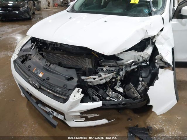 1FMCU9GXXEUD56833 Ford ESCAPE SE